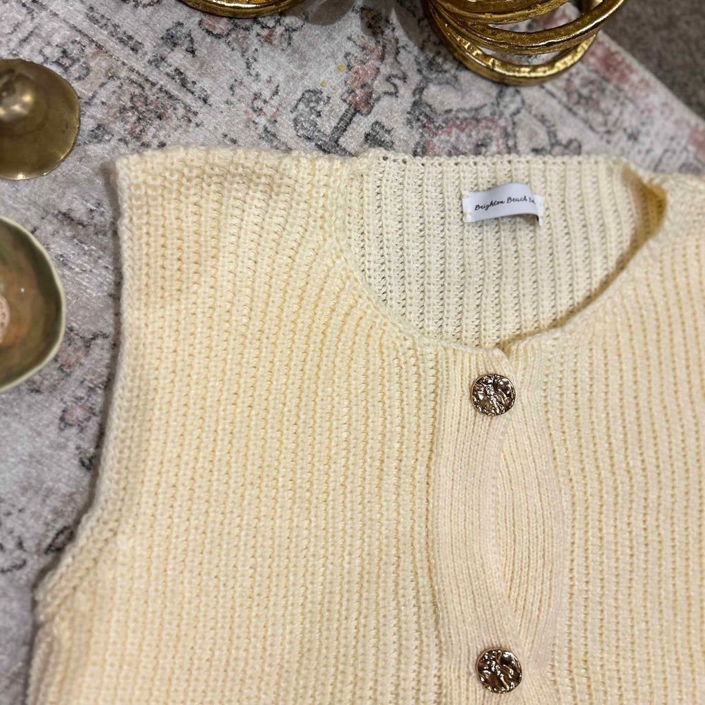 Ivory Chunky Knit Vest Pockets